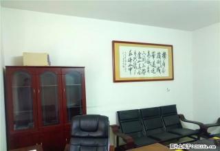 .市中心繁华地段附加一百方平台的办公室出租 - 清远28生活网 qingyuan.28life.net